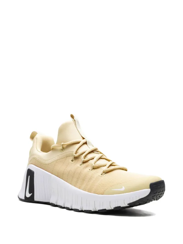 nike gold sneakers mens