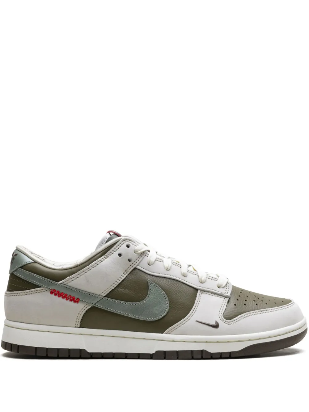 Nike Dunk Low Retro "Year of the Snake (2025)" sneakers Groen