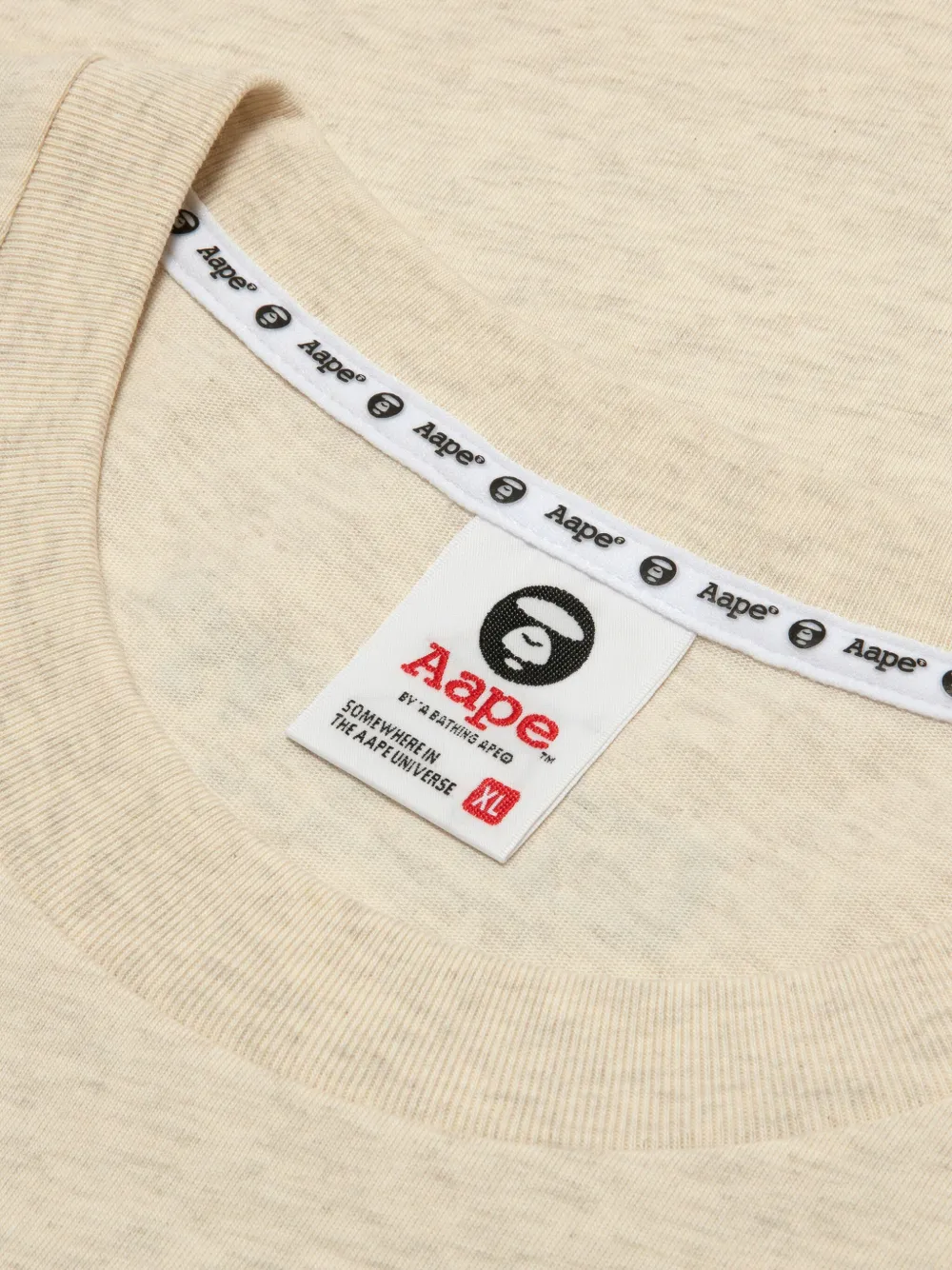 AAPE BY *A BATHING APE T-shirt met logoprint Beige
