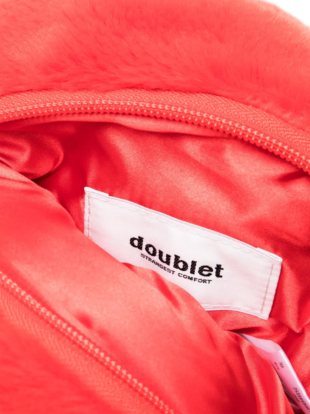 Doublet Oshi-Nui tas Rood