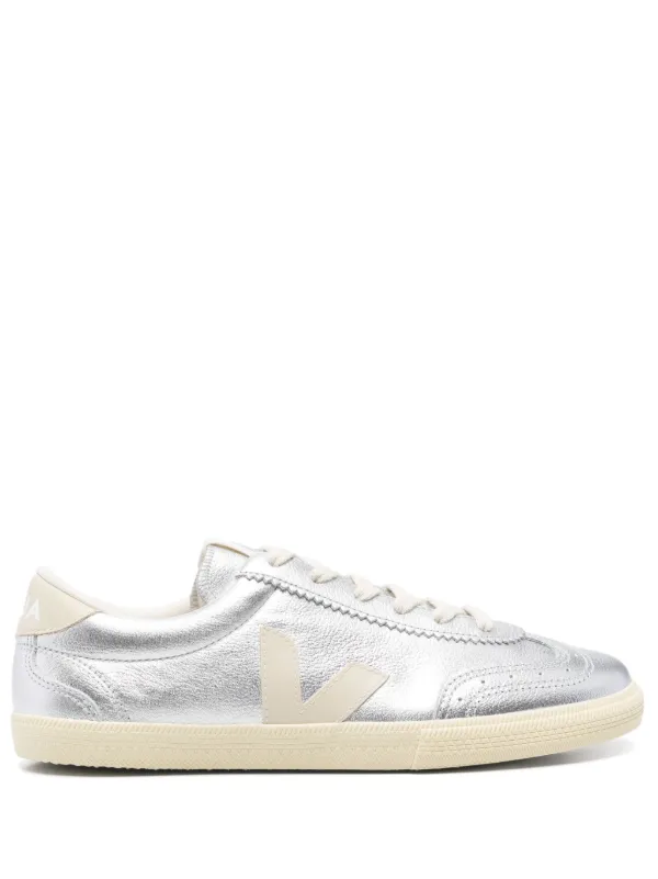 VEJA Volley スニーカー | シルバートーン | FARFETCH JP