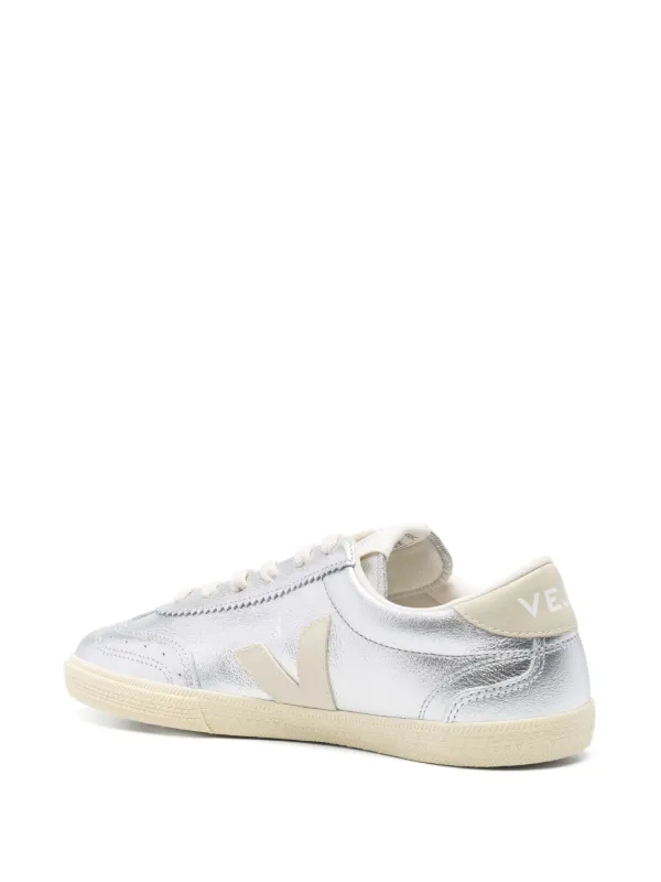 [VEJA]♥Volleyレザースニーカー/シルバー VEJA Volley スニーカー | シルバートーン | FARFETCH JP