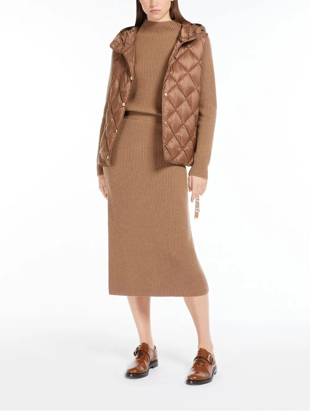 Max Mara Trefa Quilted Gilet In Brown