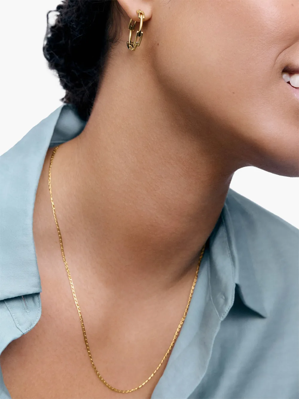 Monica Vinader Medium Link Earrings In Gold