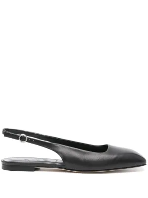 Ferragamo レザーフラットシューズ | ブラック | FARFETCH JP