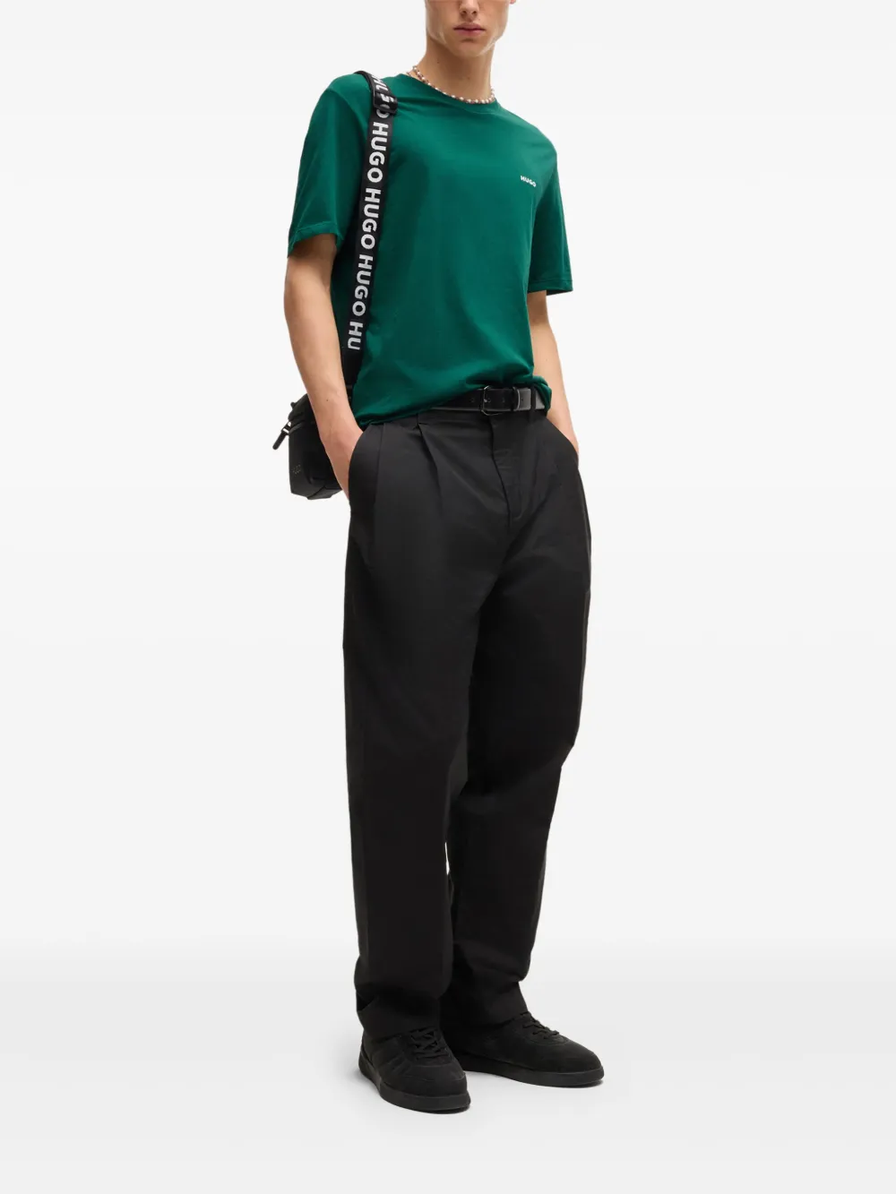 HUGO Camiseta de algodão com estampa de logo | Camisetas | Image 2