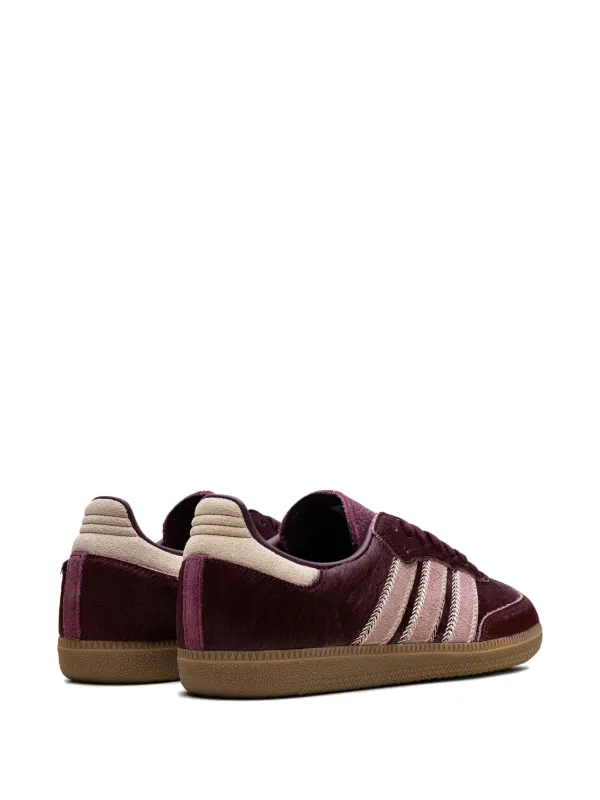 adidas gazelle silver green womens Adidas Women's Samba OG Sneakers main image 1