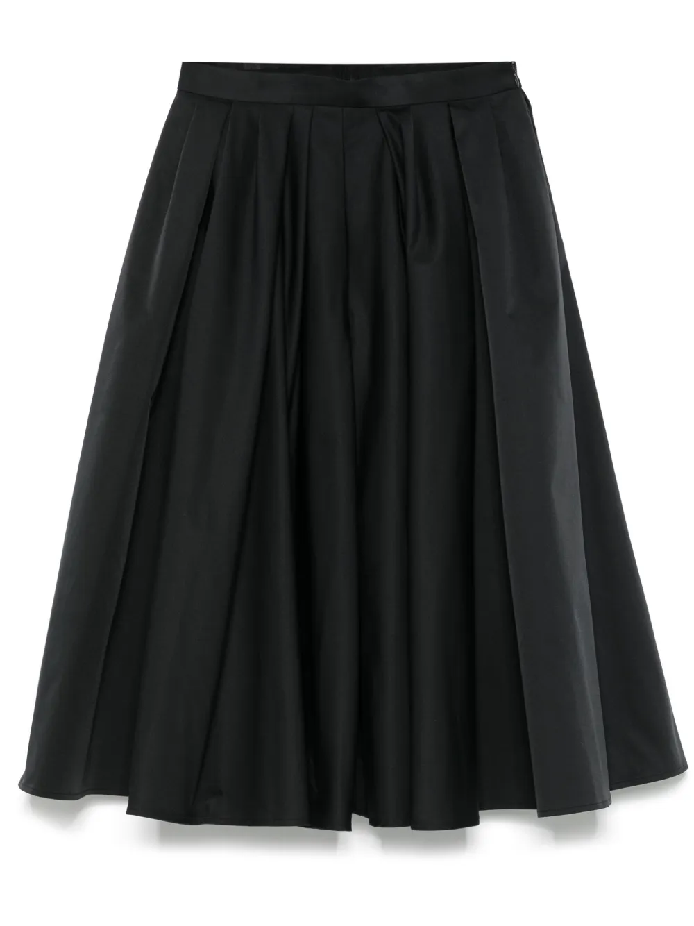 pleated skirt