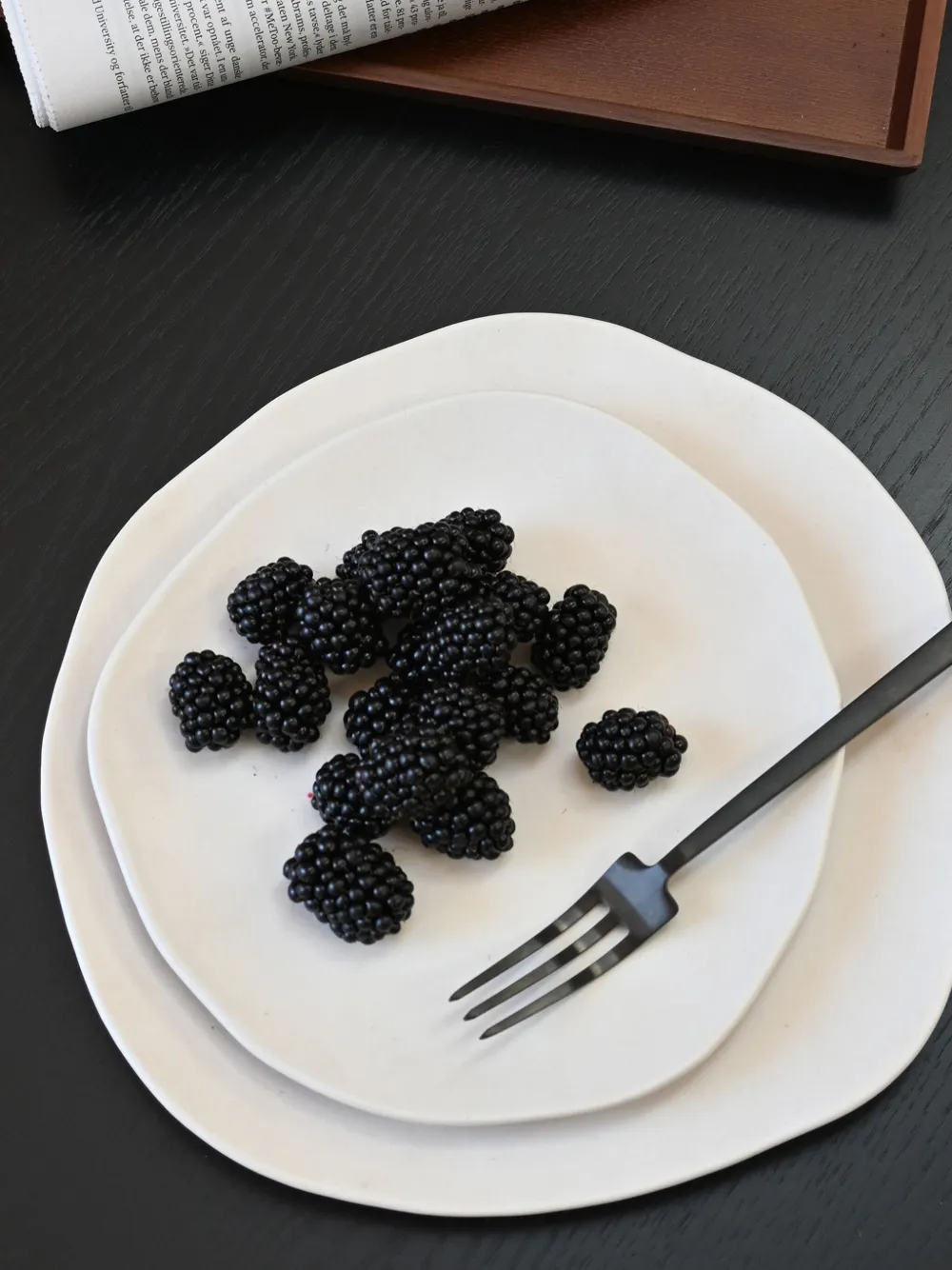 101 Copenhagen Native Plate Set (two-people Setting) In Neutrals