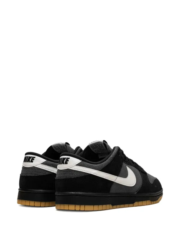 Nike Dunk Low SE 