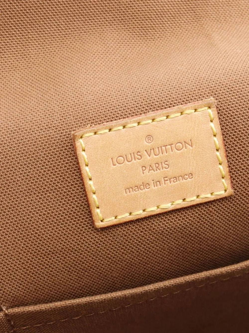 Pre-owned Louis Vuitton 2008 Bosphore Pm Shoulder Bag In Black