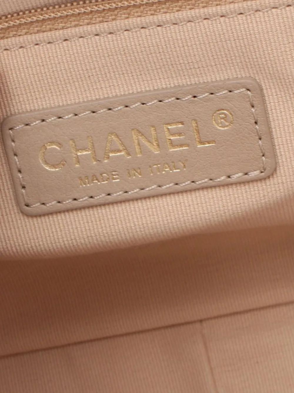 Pre-owned Chanel 2021's Flap Shoulder Bag In White