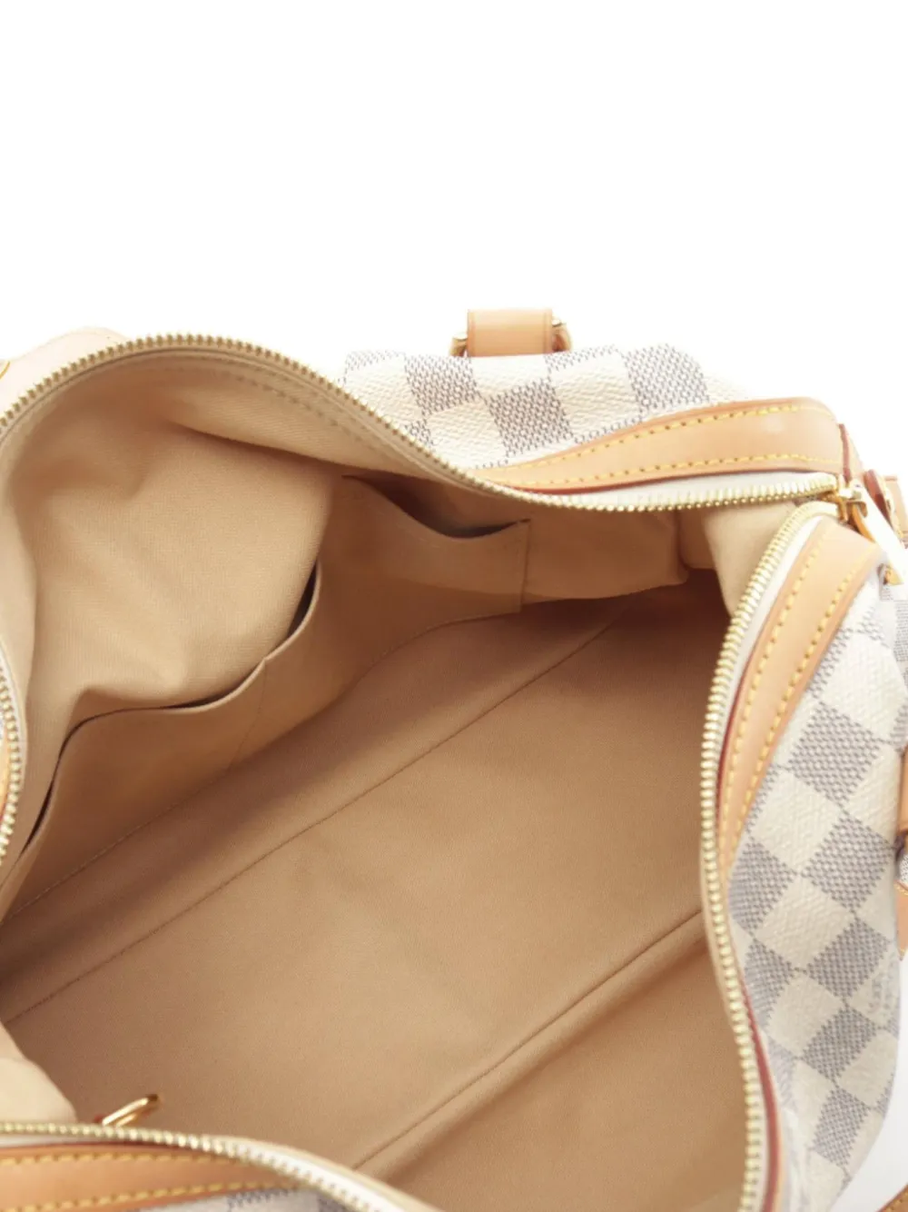 Pre-owned Louis Vuitton 2009 Stresa Pm Shoulder Bag In White