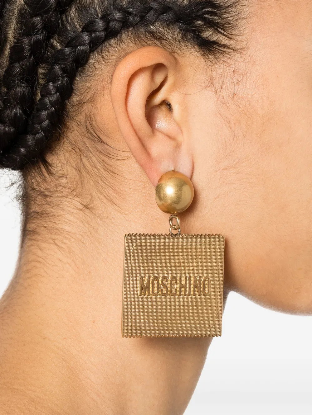 Moschino Oorclips met logo-reliëf - Goud