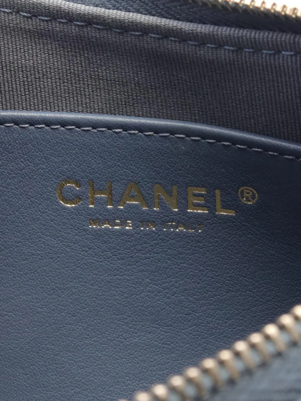 Pre-owned Chanel 2021's 19 Matelasse Shoulder Bag In Blue