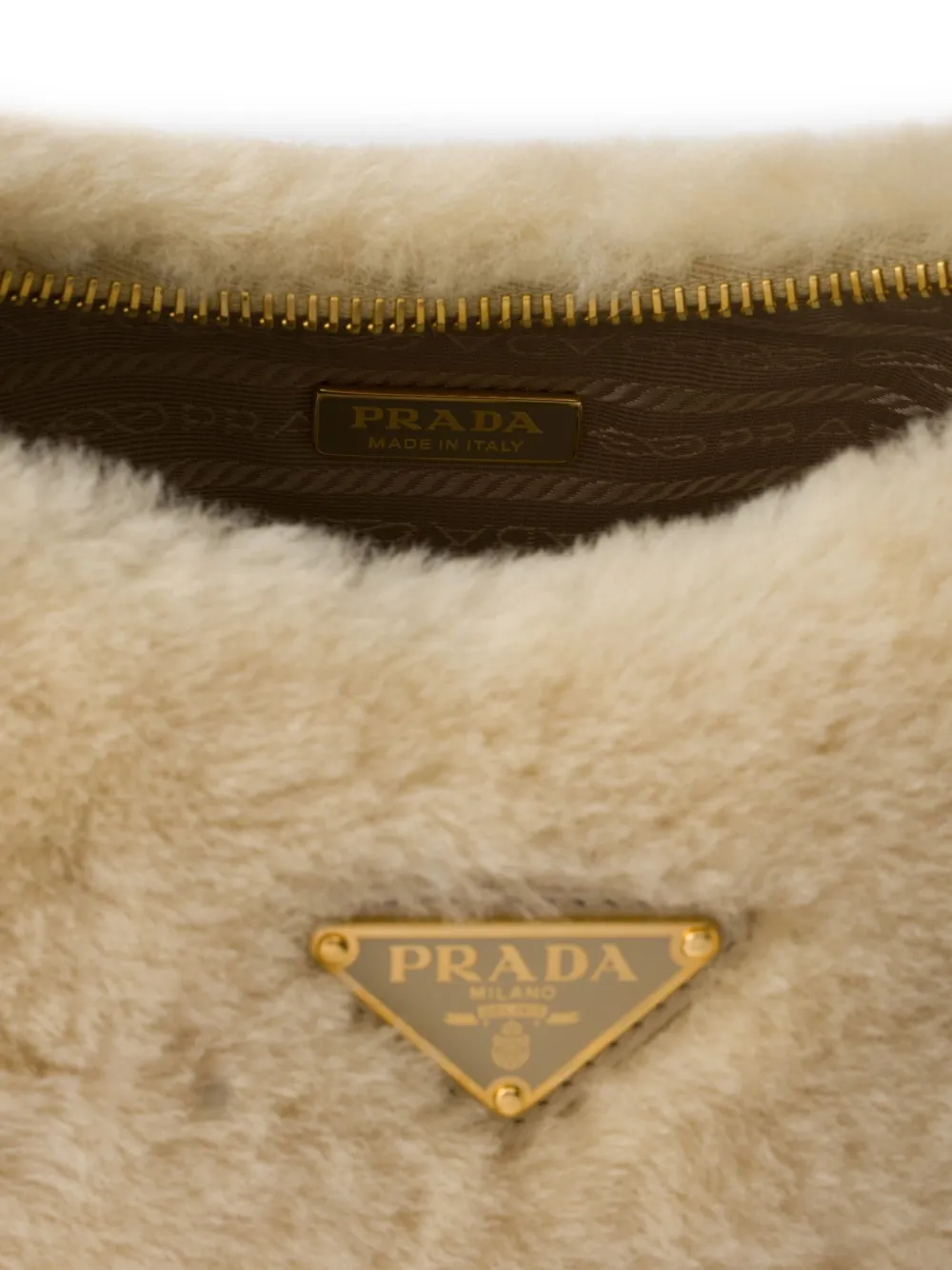 Prada Re-Edition lammy crossbodytas Beige