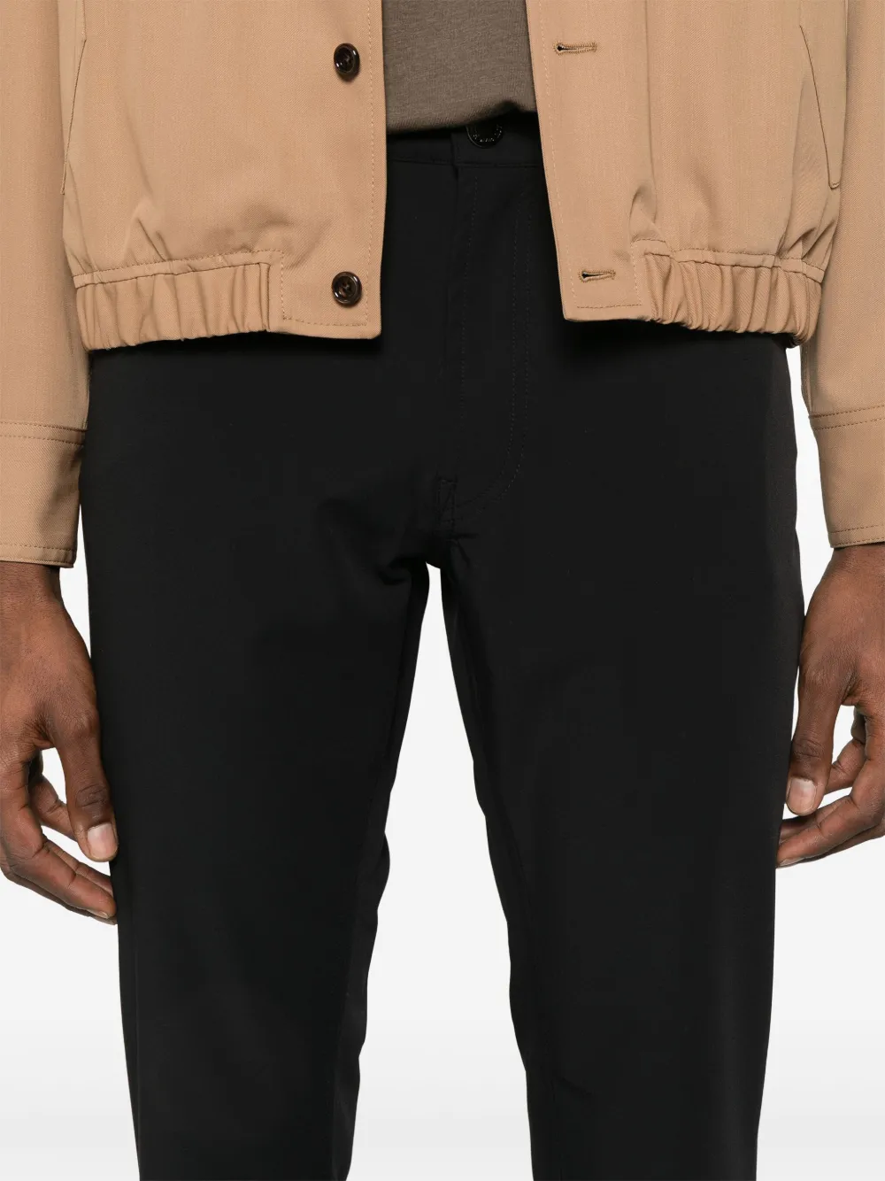 Emporio Armani Broek met toelopende pijpen Zwart