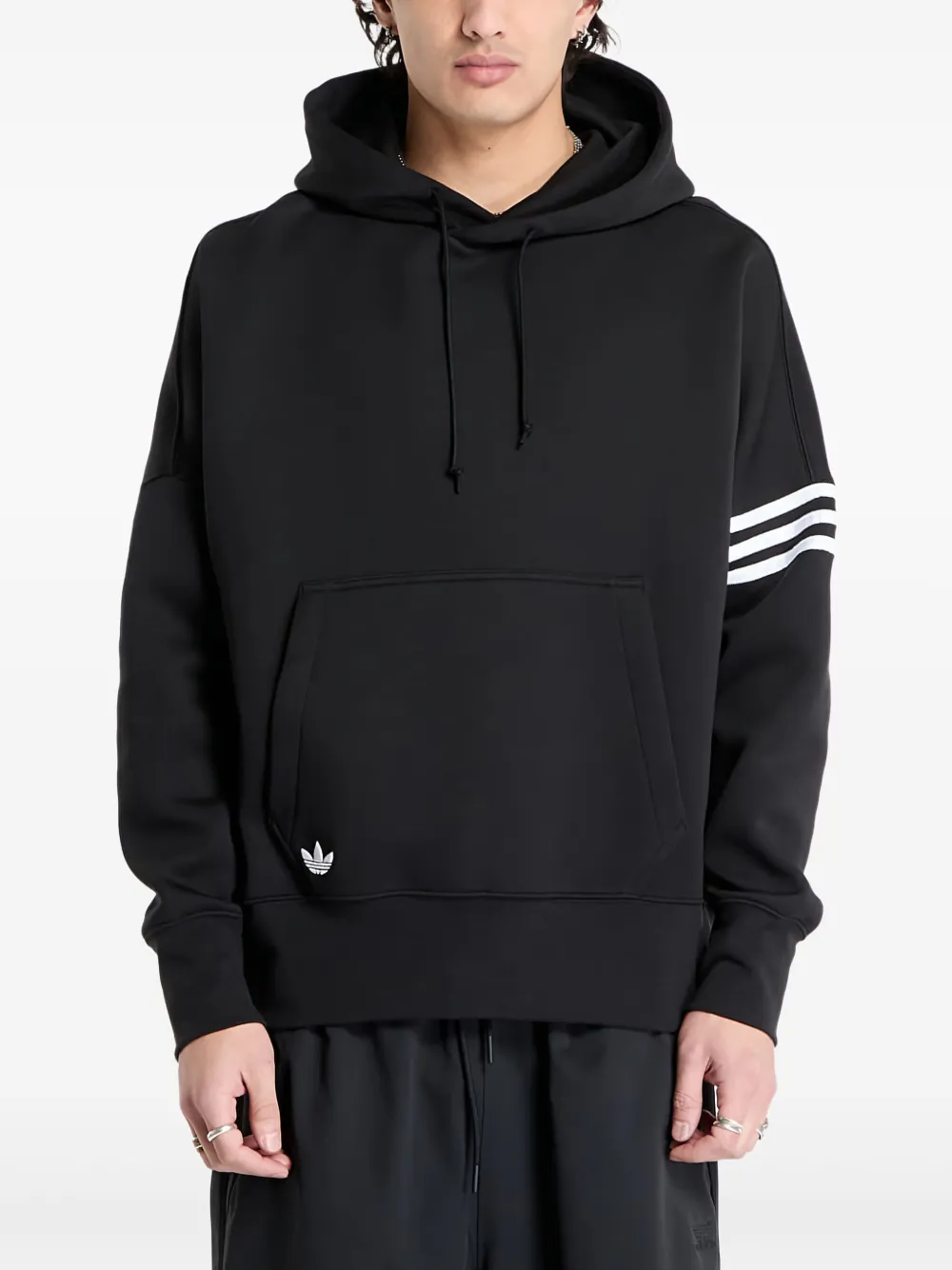 adidas Neuclassics hoodie Zwart