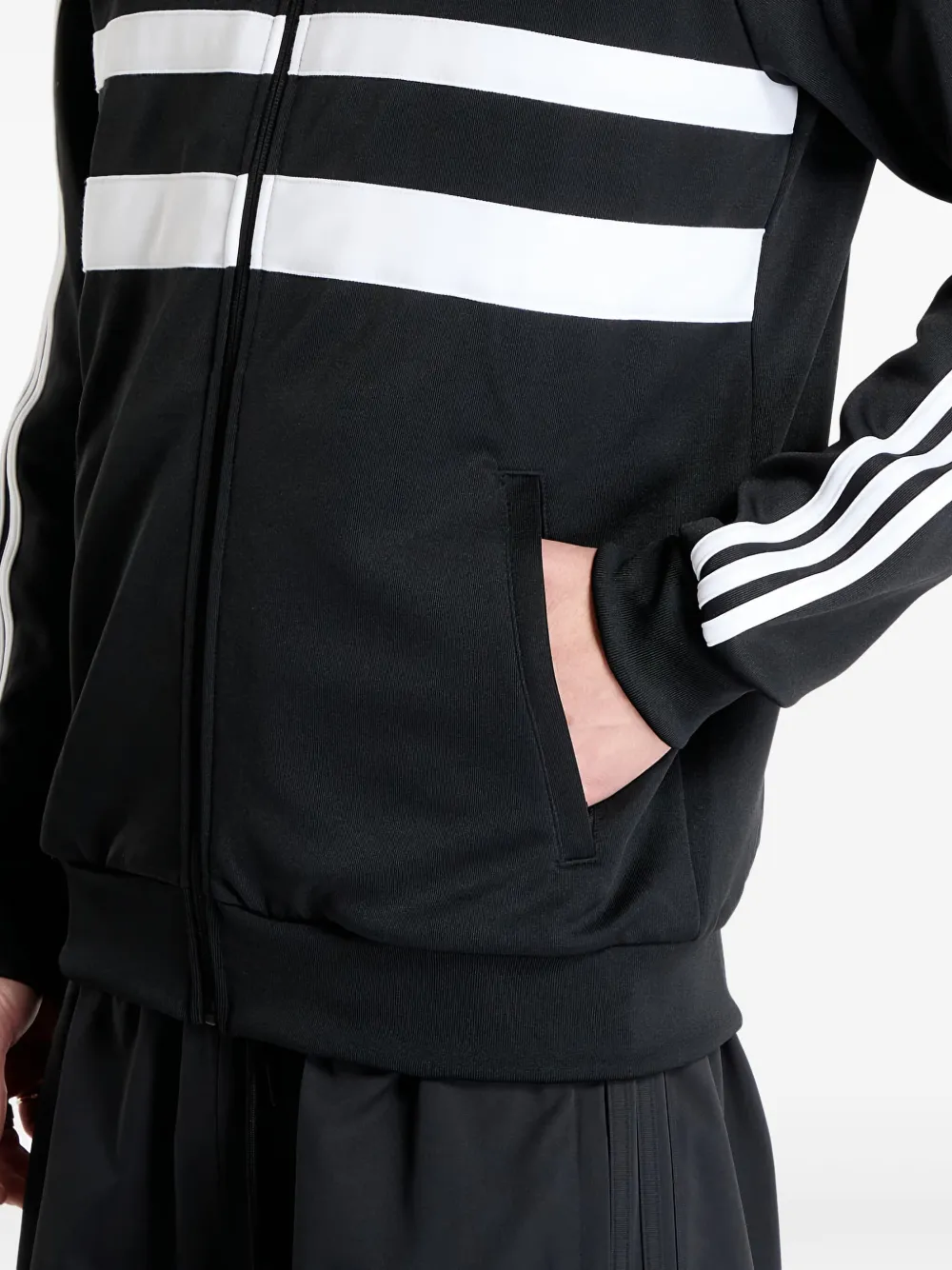 adidas The First sweater met vlakken en rits Zwart