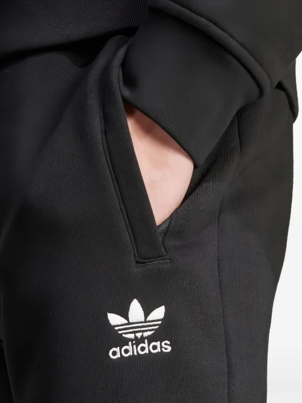 Adidas Trefoil Essential トラックパンツ | ブラック | FARFETCH JP