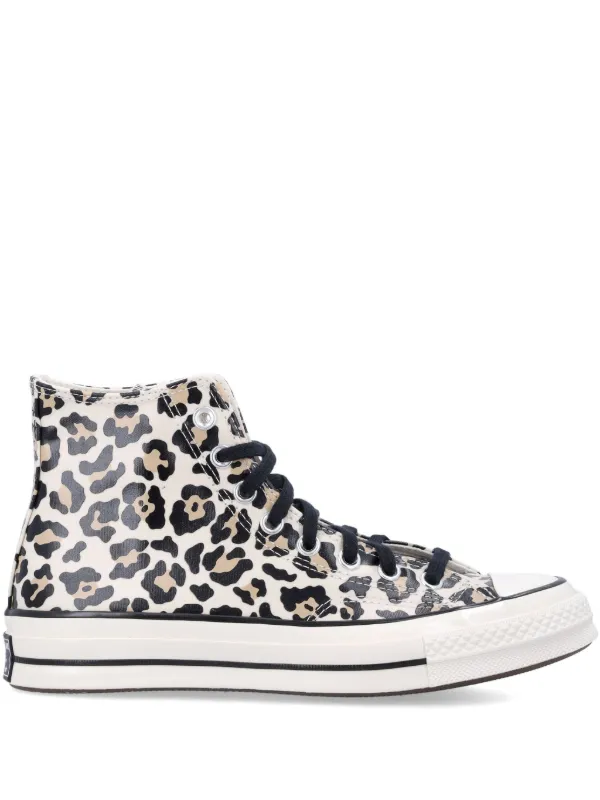 LOV×GRINDLODGE Glow in the dark Converse Tênis Chuck 70 Glow-In-The-Dark | Neutro | FARFETCH BR