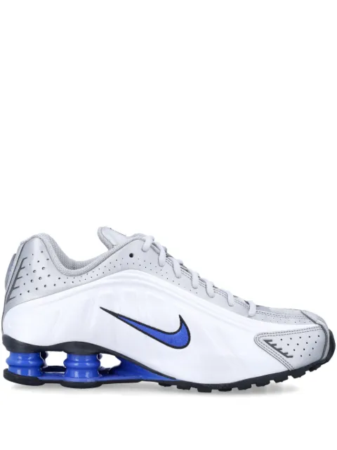 Nike Shox R4 sneakers