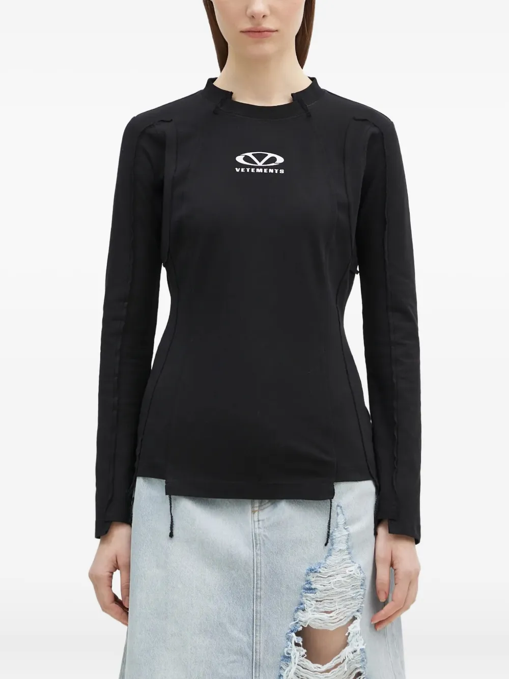 VETEMENTS exposed-seam T-shirt Zwart