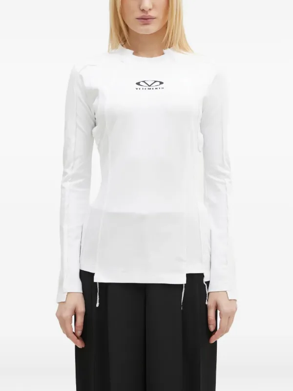 VETEMENTS ロングTシャツ ホワイト VETEMENTS シームディテール ロングTシャツ | ホワイト | FARFETCH JP