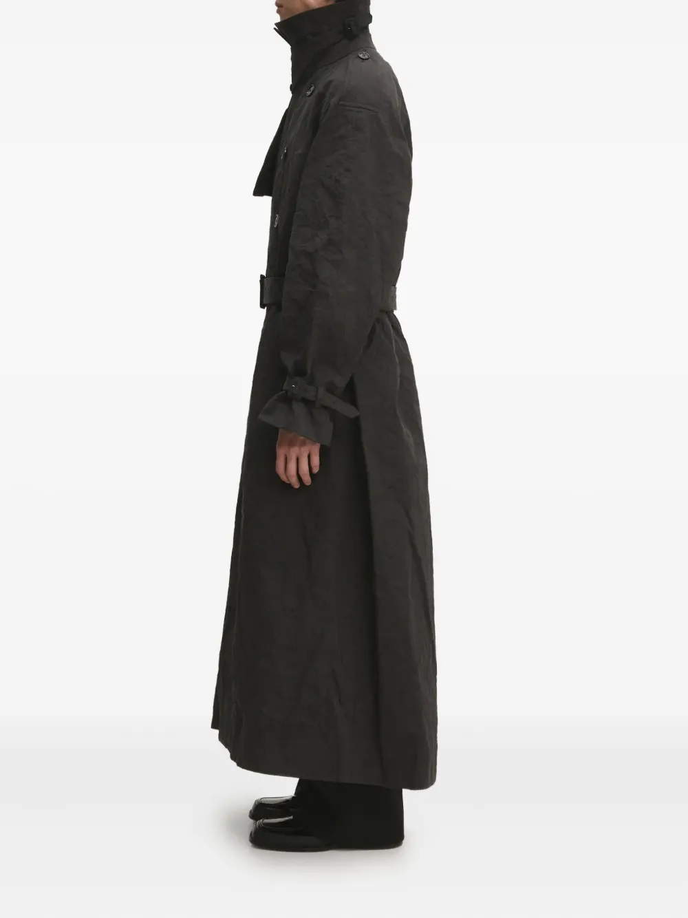 VETEMENTS double-breasted belted trench coat Zwart