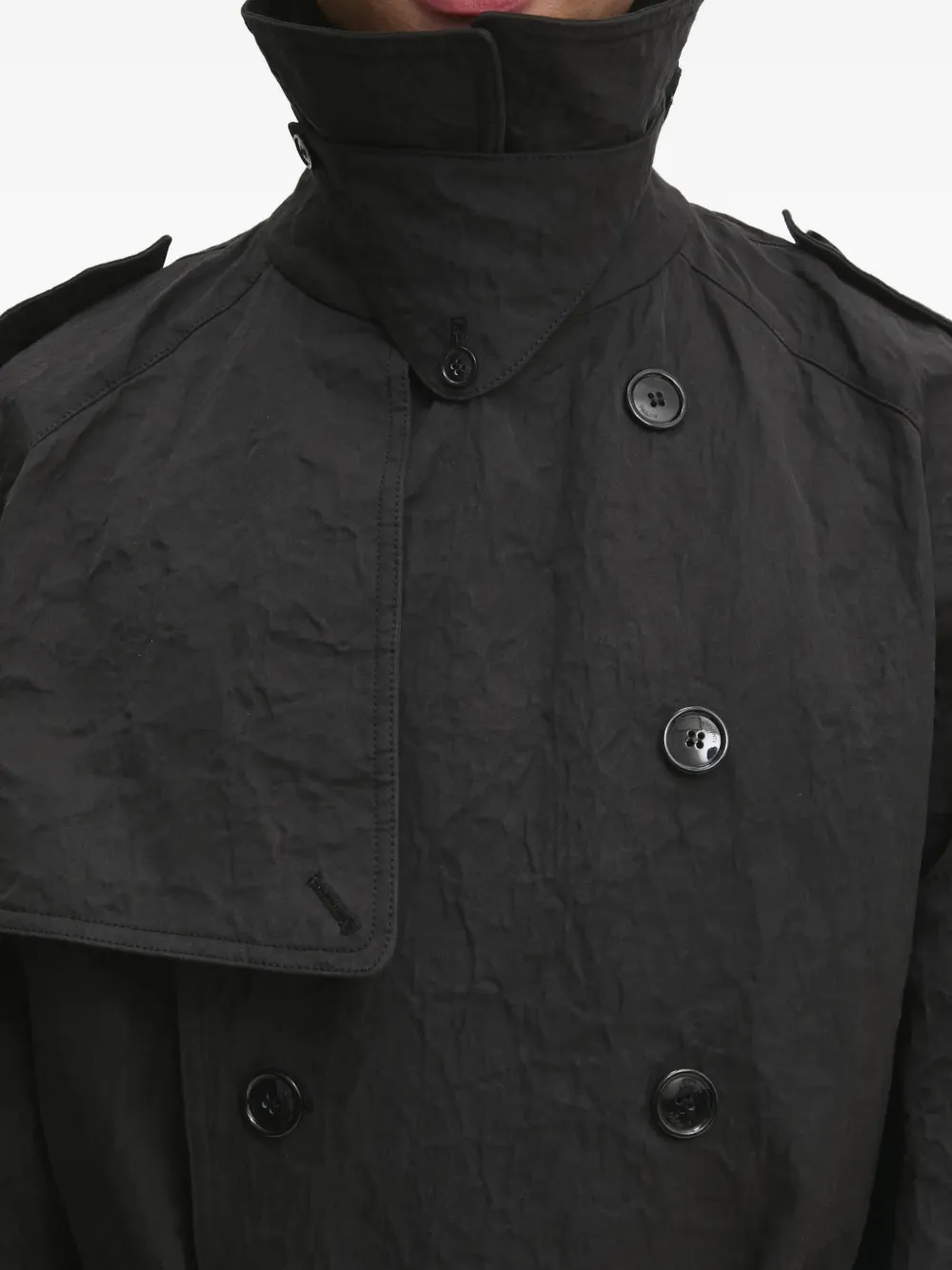 VETEMENTS double-breasted belted trench coat Zwart