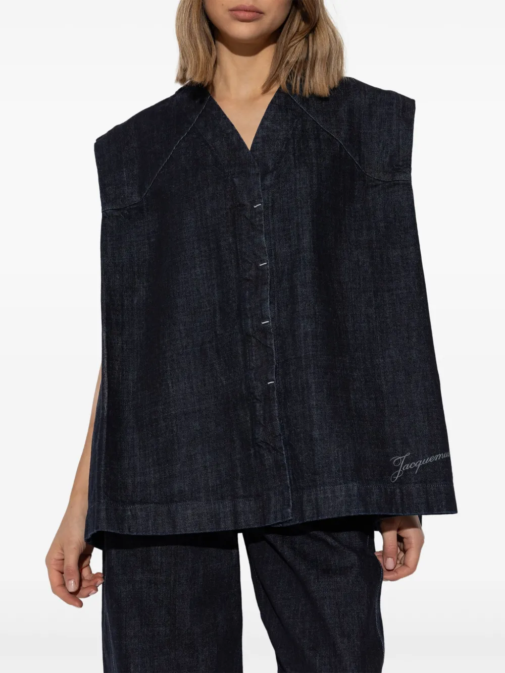 Jacquemus Gilet Salon Ne-nîmes In Blue