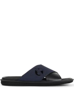 Giorgio Armani logo-embossed Slides | Black | FARFETCH display picture 1