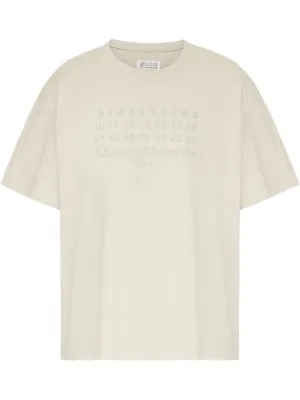 Maison Margiela フロントテーピングロゴ　Tシャツ Maison Margiela logo-embroidered Cotton T-shirt | Pink | FARFETCH