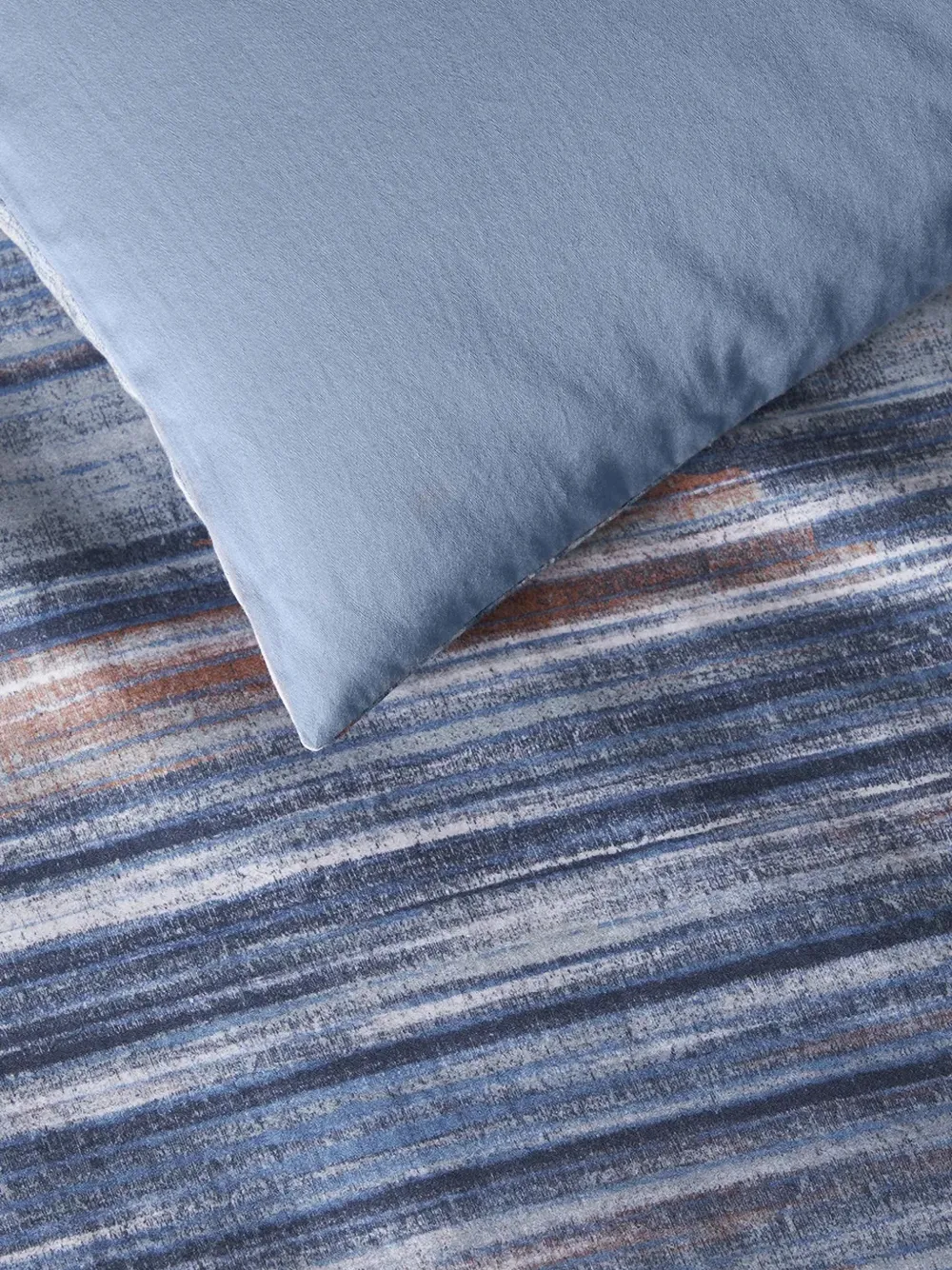 Lacoste striped-pattern bed set | Blankets & Throws | Image 2