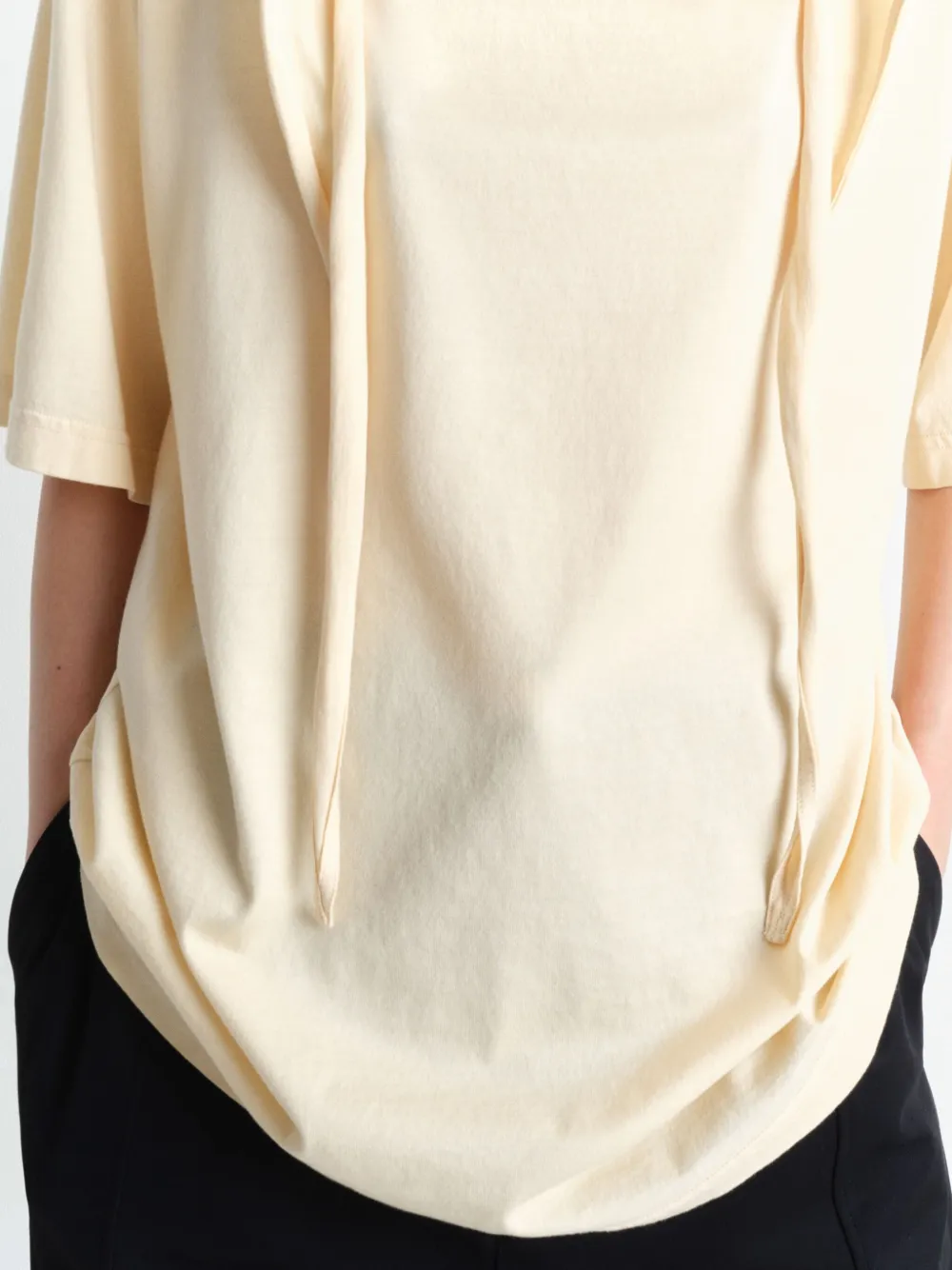 LEMAIRE T-shirt met foulard detail Beige