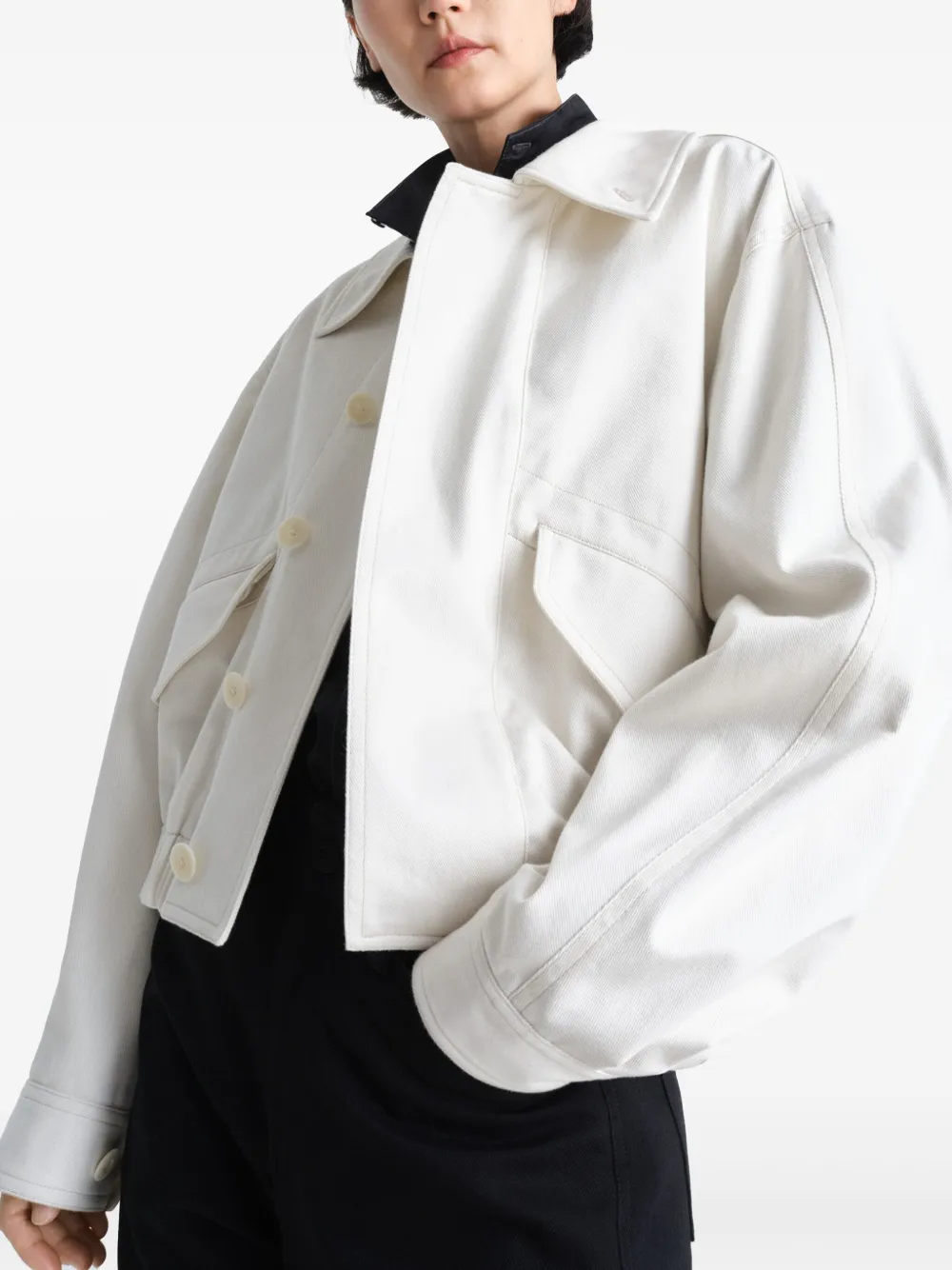 【関税込み】LEMAIRE オフホワイト フィット シングルジャケット LEMAIRE ジャケット | ホワイト | FARFETCH JP