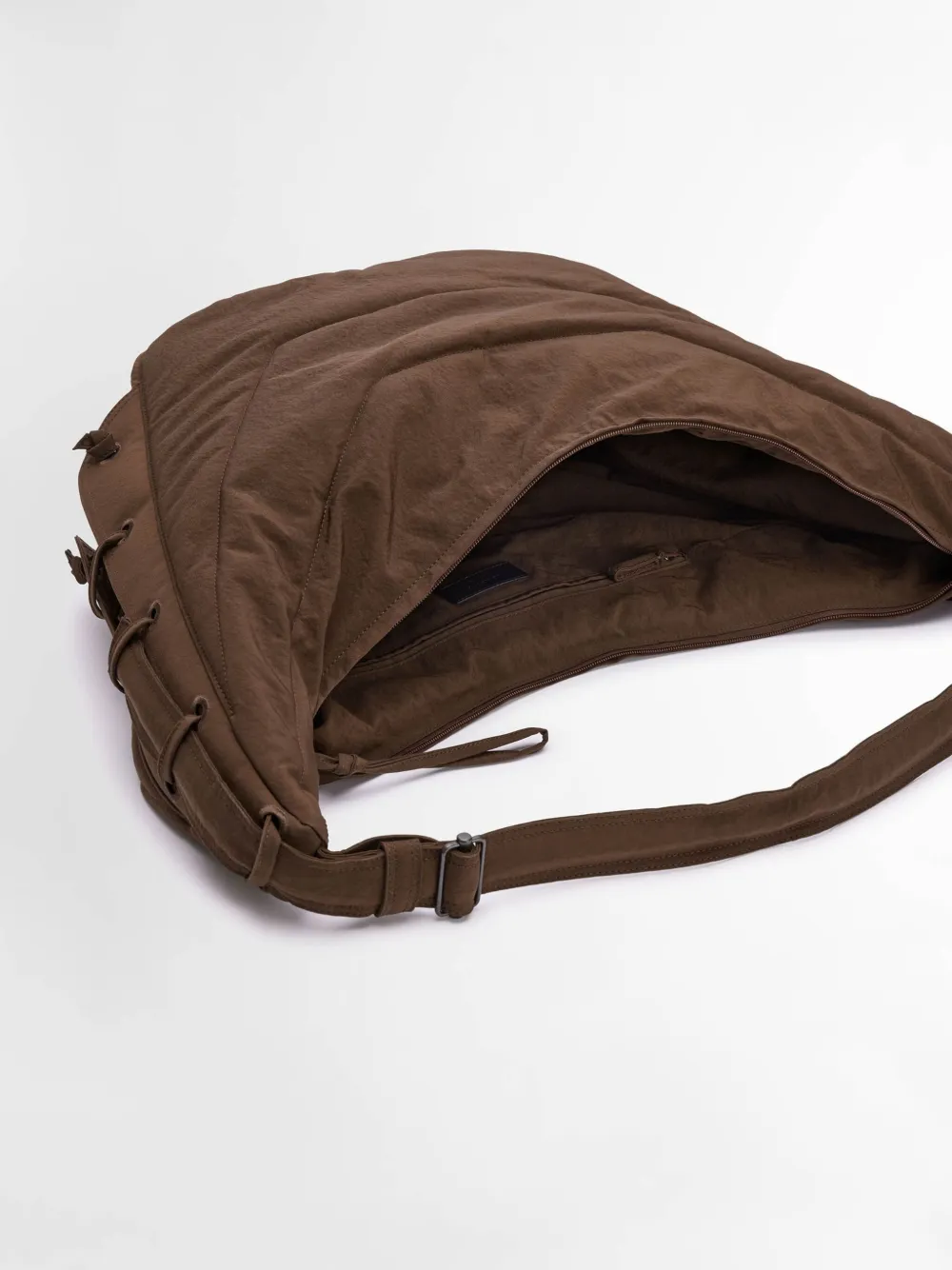 LEMAIRE Soft Game grote schoudertas Bruin