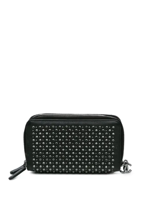 CHANEL Pre-Owned 2014-2015 Bull Leather Studded Zip Wallet long wallets