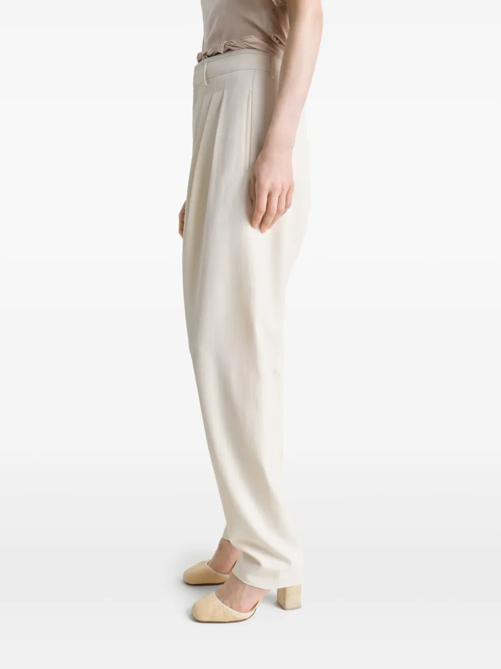 LEMAIRE Pleated Tailored Pants | White | FARFETCH