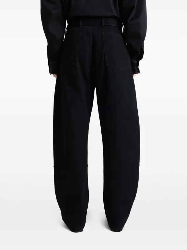【関税込み】LEMAIRE ブラック ベルト ソフト テーラードパンツ Lemaire Belted Soft Tailored Pant - Black at Poepke.com