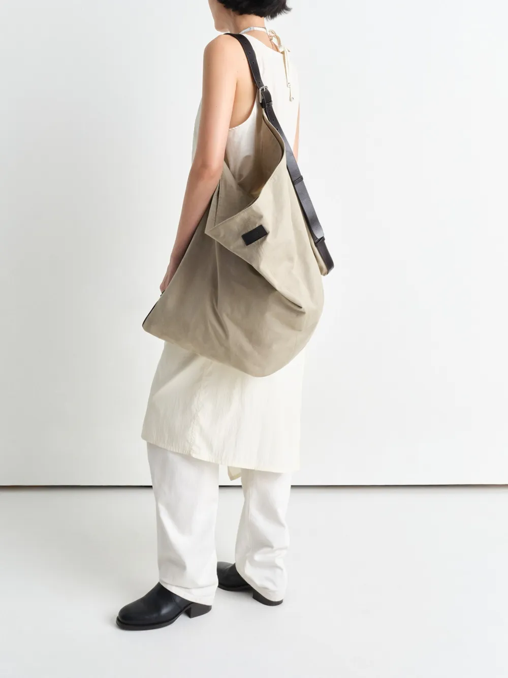 LEMAIRE Flag shoulder bag - Beige