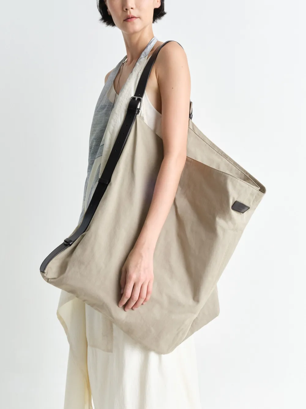 LEMAIRE Flag schoudertas Beige
