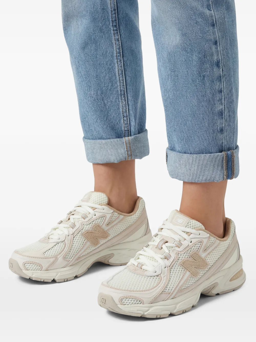 New Balance 740 sneakers Beige