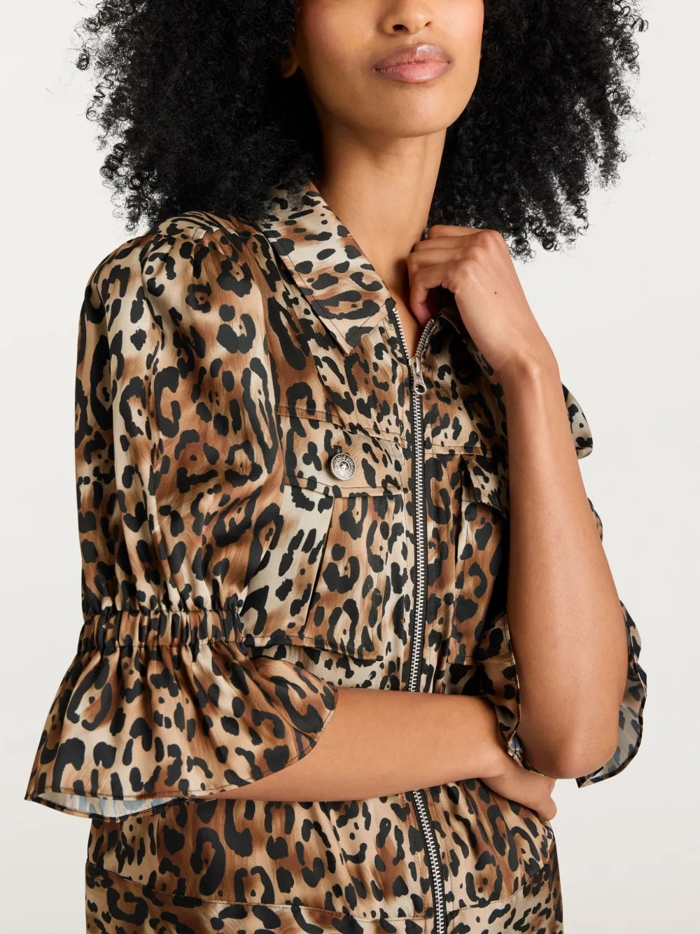 Cinq À Sept Holly Leopard Short-sleeve Jacket In Brown