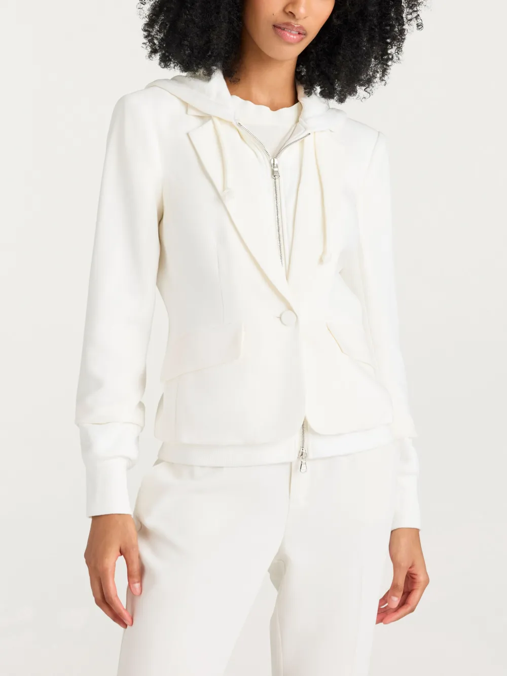 Cinq À Sept Khloe Blazer In White