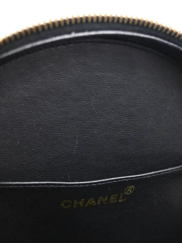 CHANEL Pre-Owned 1995 CC Matelassé Tote Bag | Black | FARFETCH