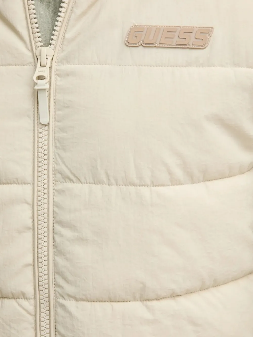 Guess Usa Quilted Logo-plaque Jacket In White