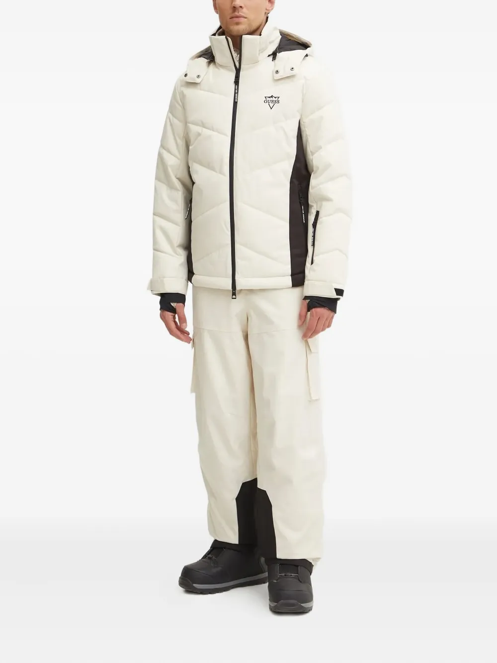 GUESS USA quilted panelled ski jacket Wit