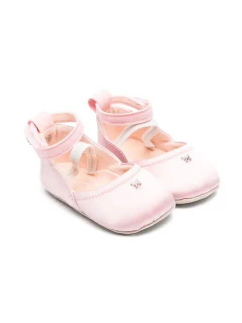 Aruna Seth zapatos primeros pasos Margot