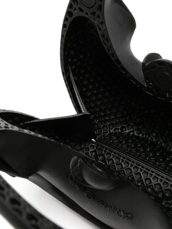 【関税込み】Feng Chen Wang ブラック 3D Chahu バッグ 3D CHAHU BAG – Feng Chen Wang